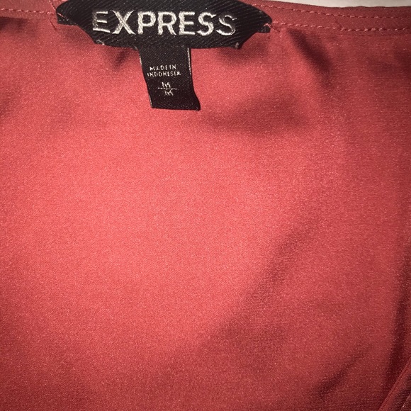 Express Top - Picture 5 of 8